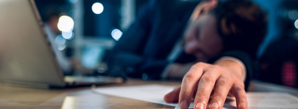 Slapende dienstverbanden wakker geschud door de compensatieregeling?